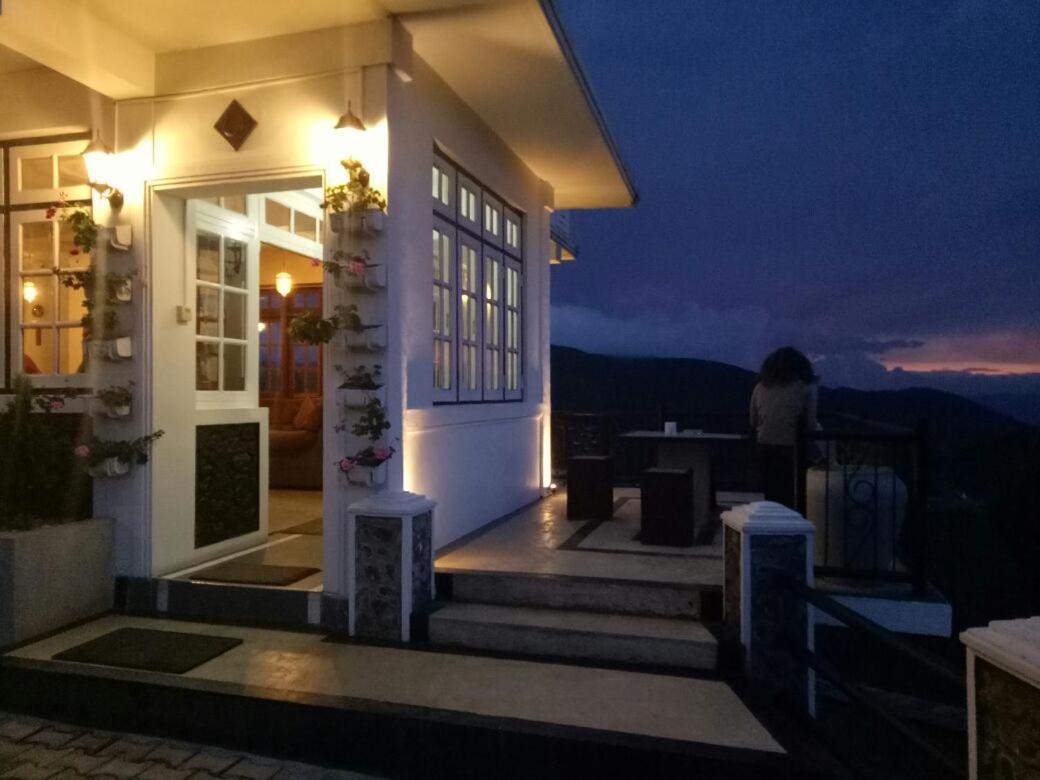 Hotel House Of Leisure Nuwara Eliya Esterno foto