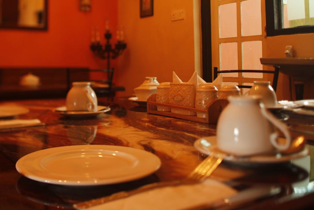 Hotel House Of Leisure Nuwara Eliya Esterno foto